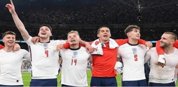英格兰国家队俱乐部,英格兰世界杯,凯恩,林嘉德,斯特林