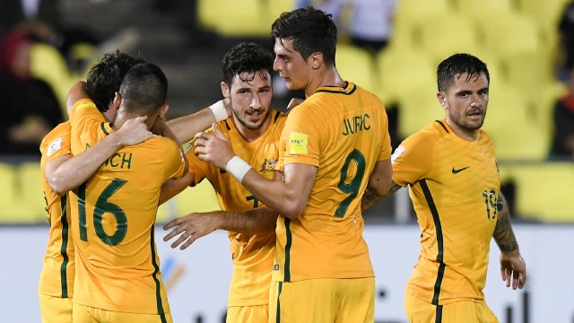 2022年澳大利亚世界杯直播,利物浦,世界杯,足球,罗宾逊